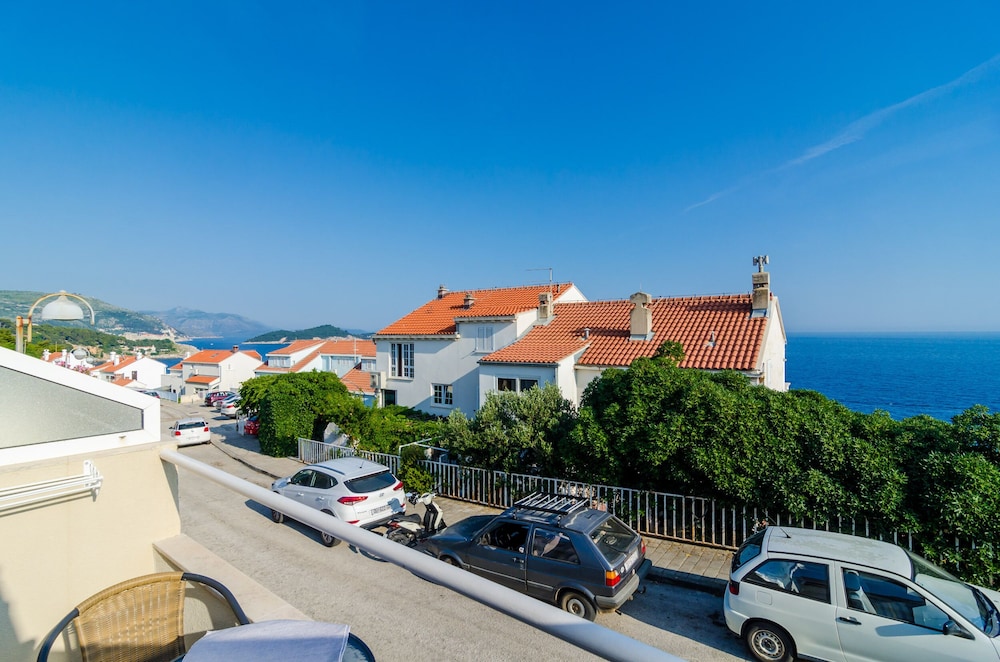 Maraština Suites