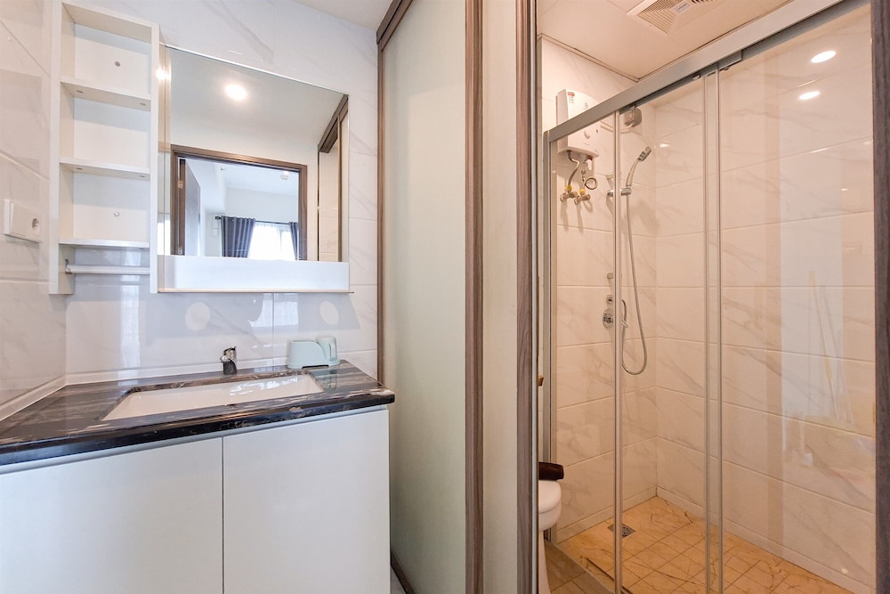 Tidy 2Br Sky House Alam Sutera Apartment Near Ikea