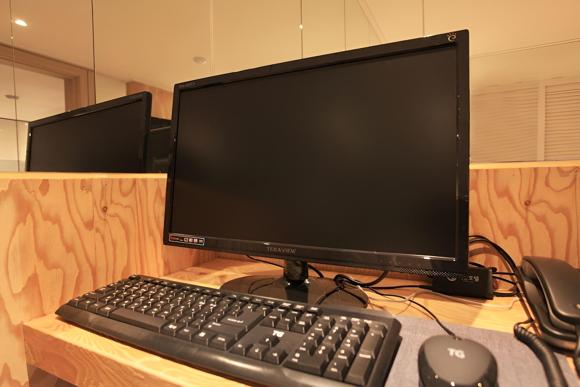 Photo 12