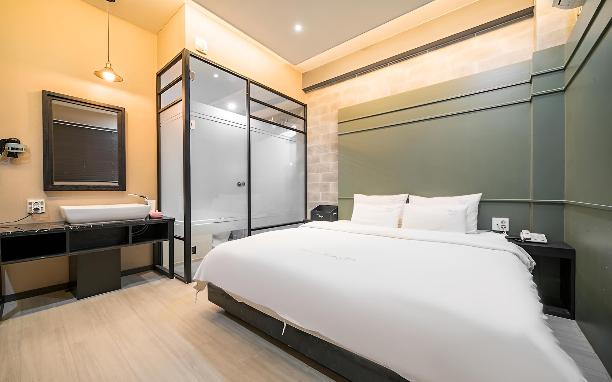 Yangsan Bukbudong Pasta Hotel