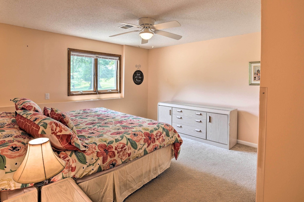 Lake Cumberland Home w/ Deck + Water Access!