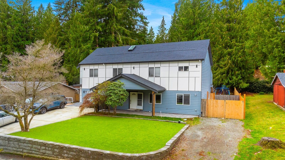 Quiet 3BR Retreat Near Woodinville Wine Country