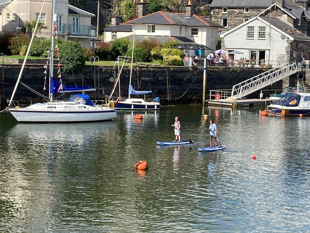 48A South Snowdon Wharf