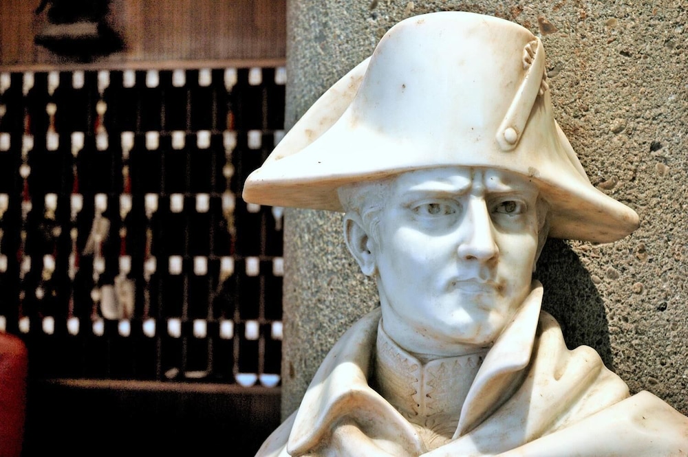 Hotel Napoleon - Image 1