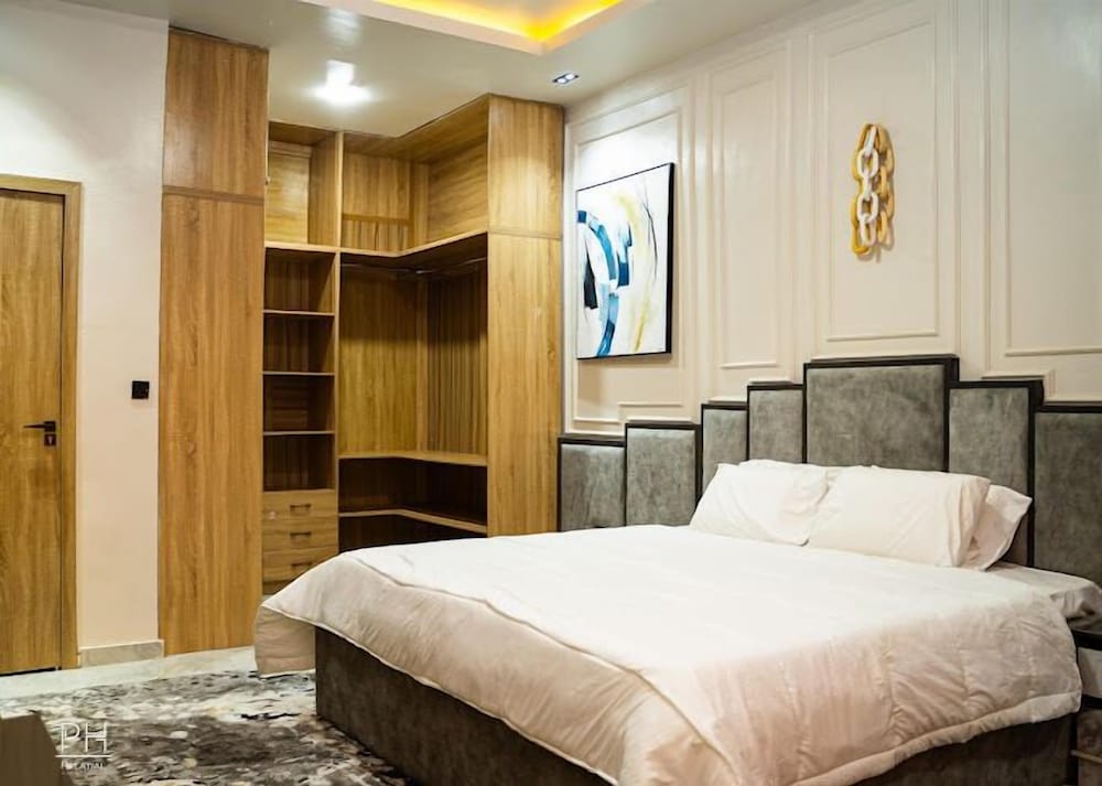 Palatial Apartments