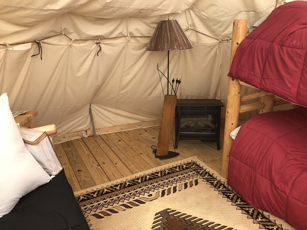 Boulder Creek Lodge - Campsite
