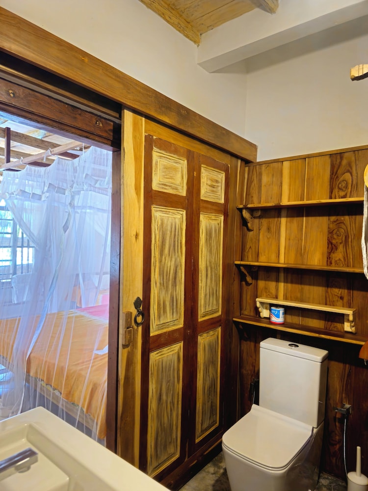 Deep Blue Sea Rental Villa