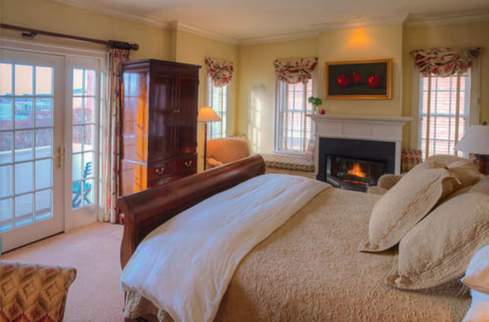 The Inn at Stonington