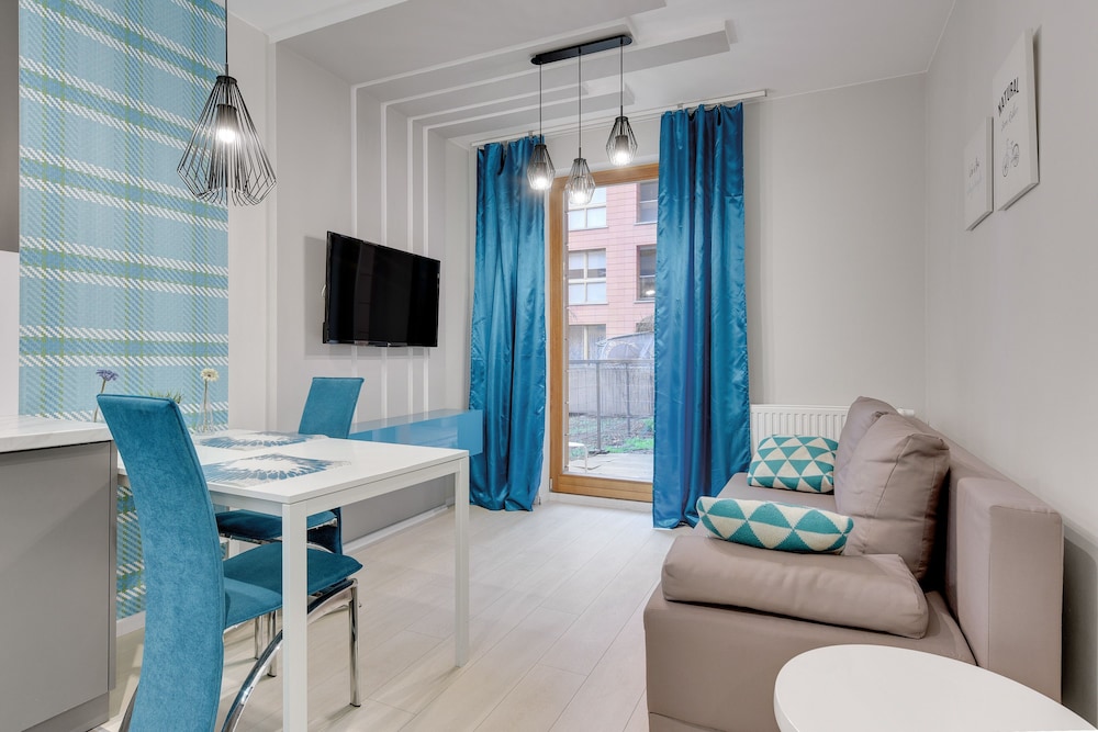Apartinfo Aura Apartments