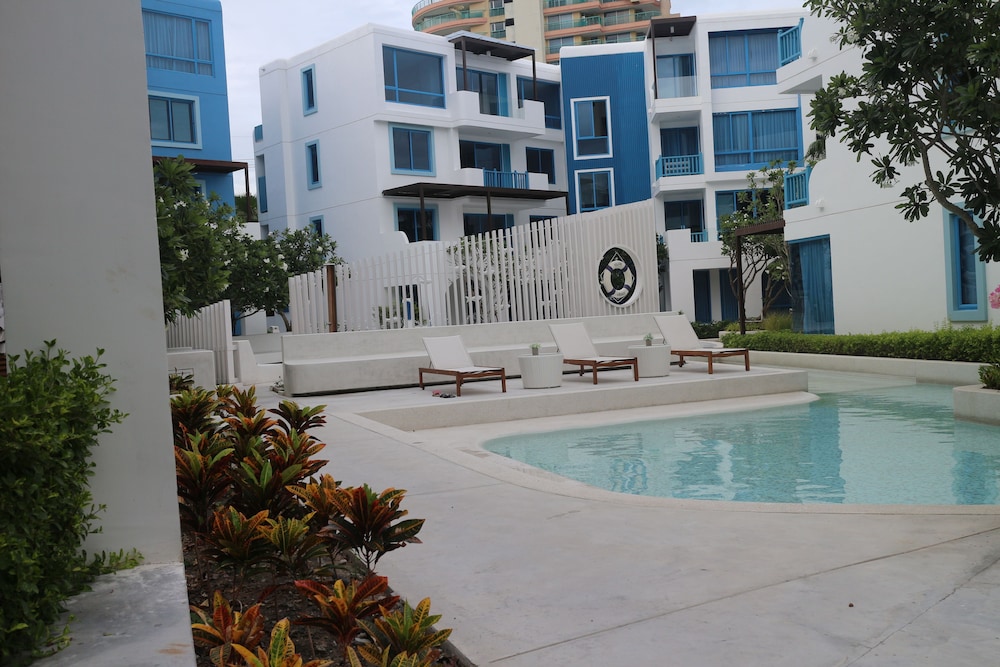 The Crest Hua Hin Rm.no.477 and 471
