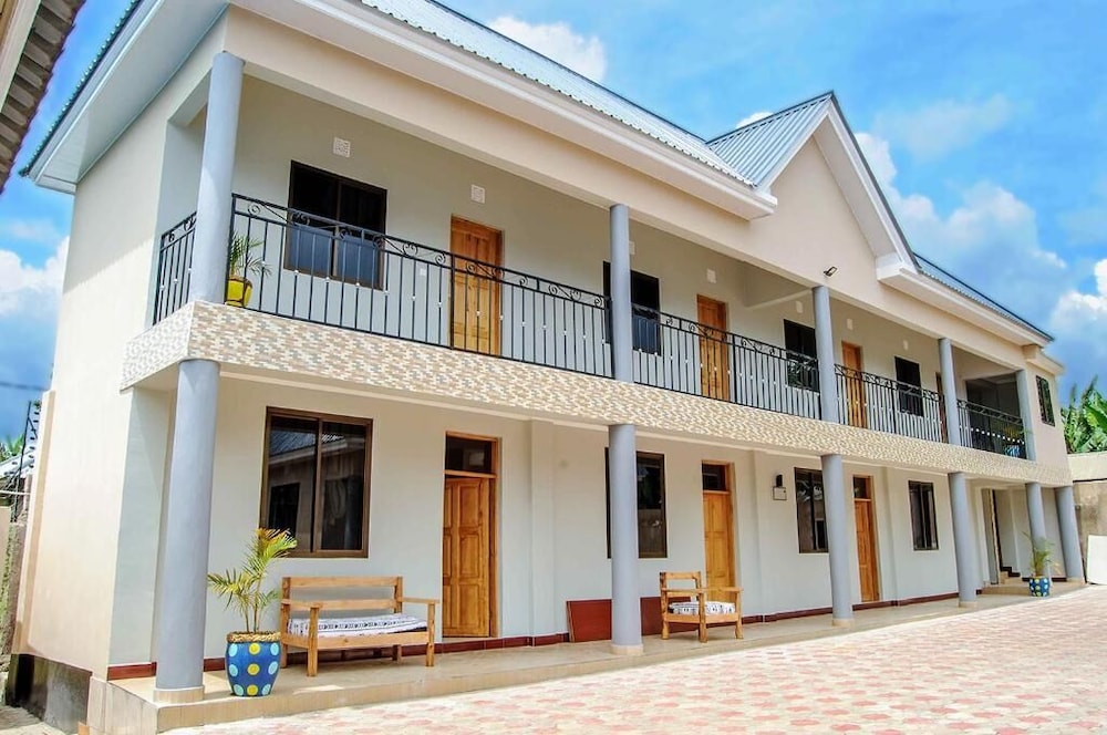 Wanyama Hostel