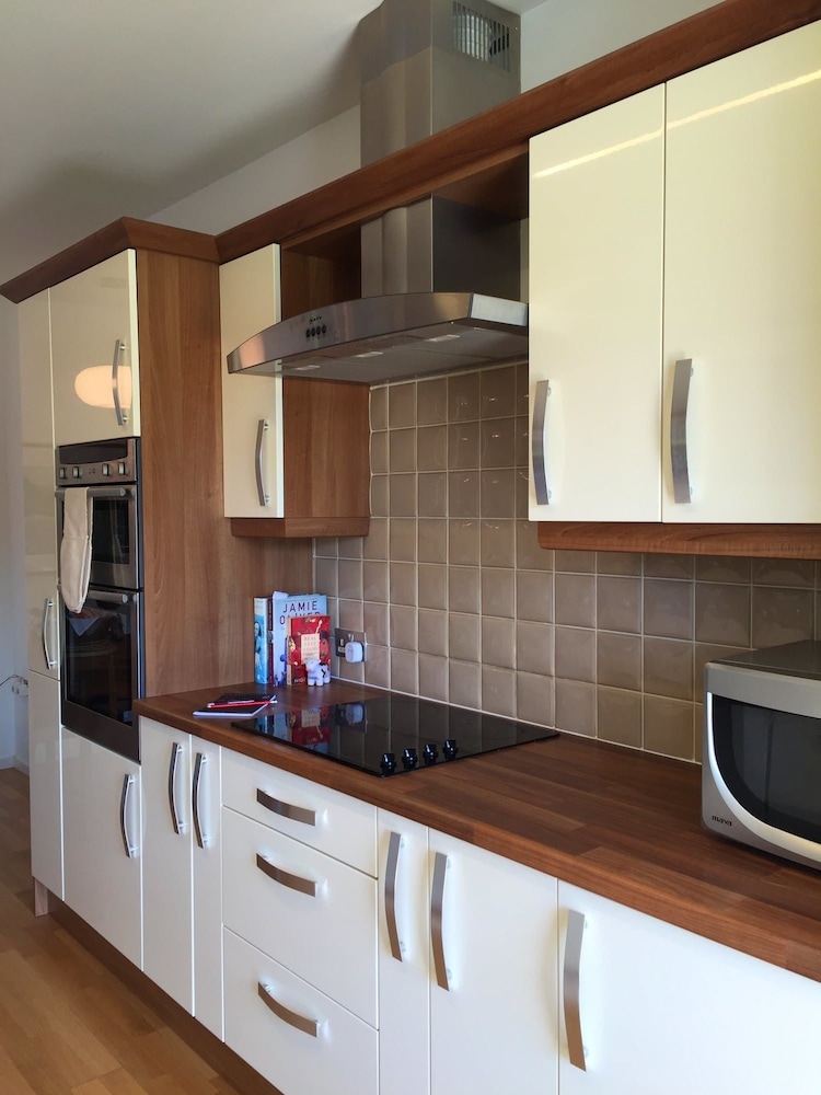 Sherborne Vacations - The Eco-Flat - Property Image 18
