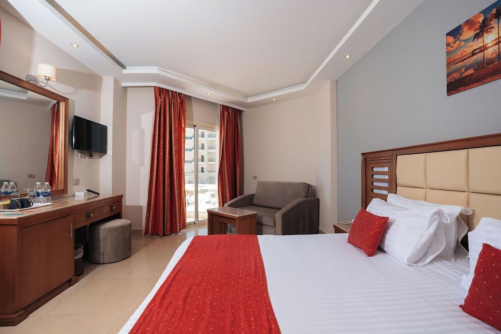 Riviera Aqua Park Resort