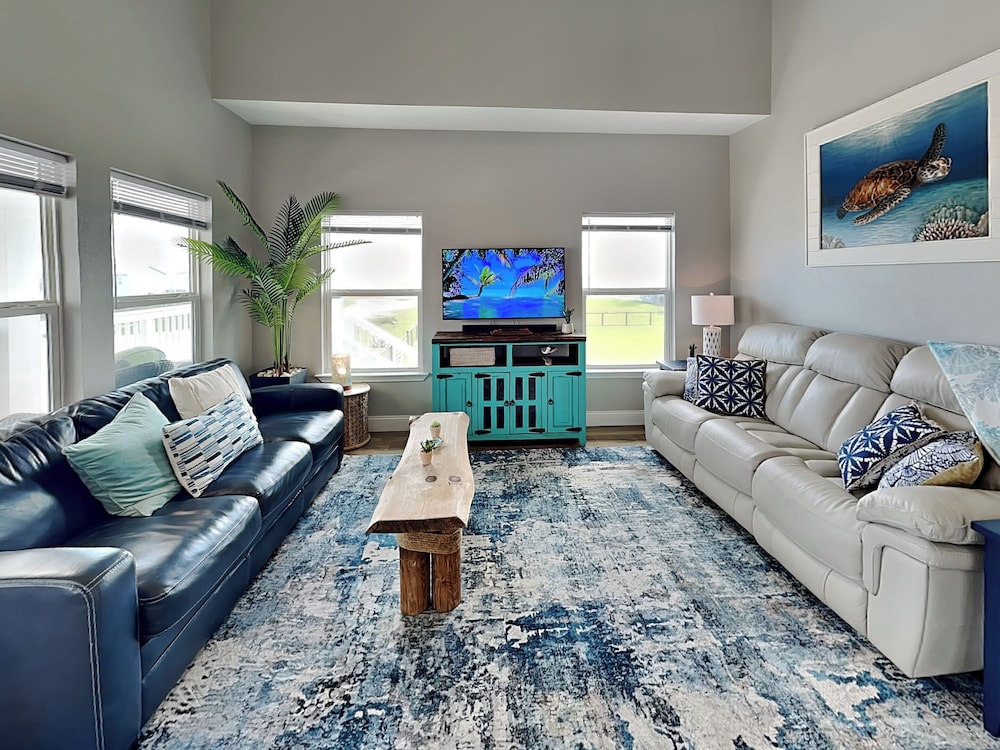 Inn at Turtle Cove by Miss Kitty’s