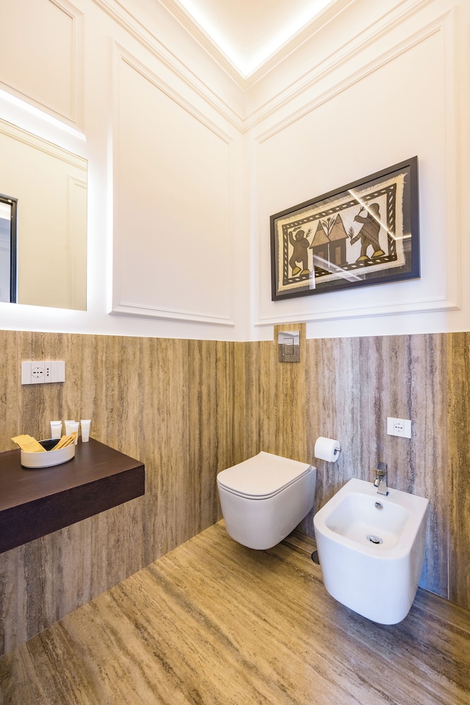 Chic Lifestyle Apartment