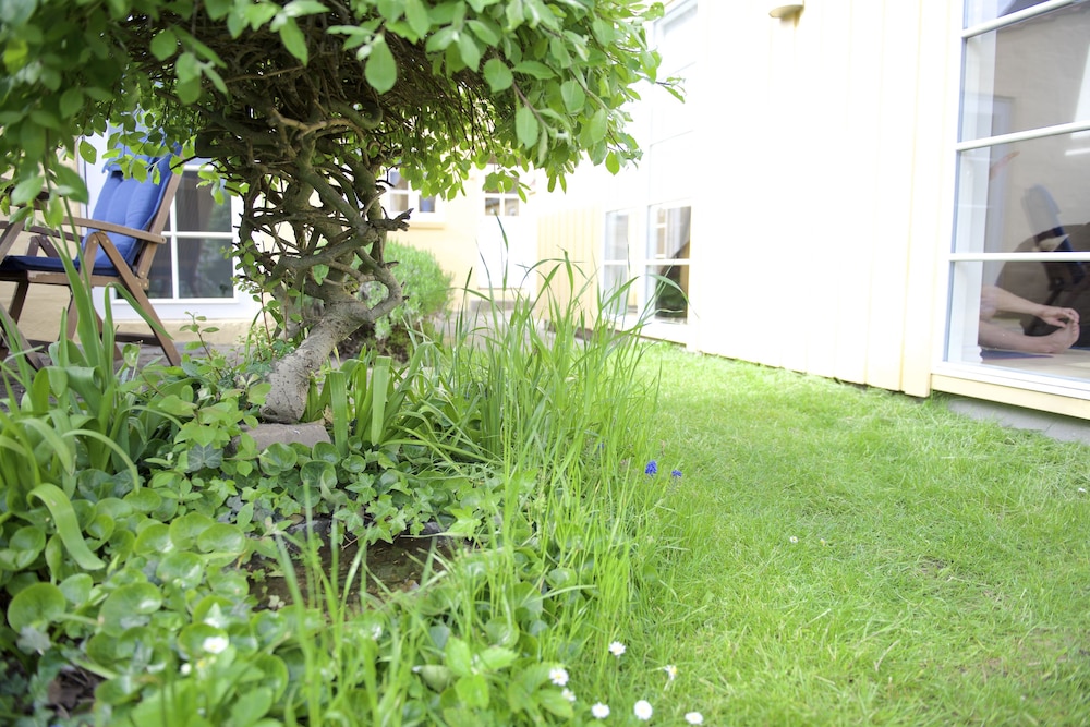 Odense Vacations - Lotus BB  Spa - Indre Ro Yoga - Property Image 4
