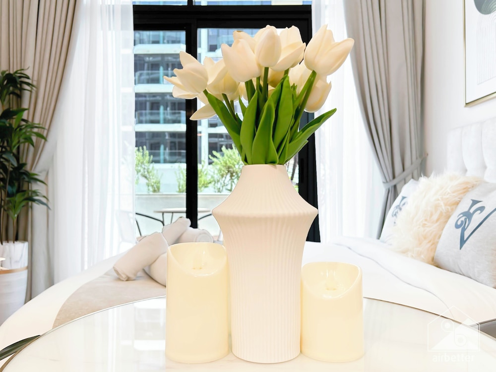 Elegant Studio With Balcony on the Riviera Dubai