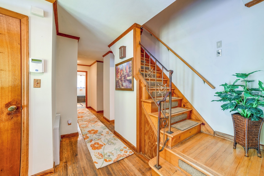 Serene Home w/ On-site Brook in Callicoon Center