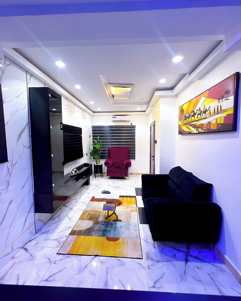 Odogwu Apartments