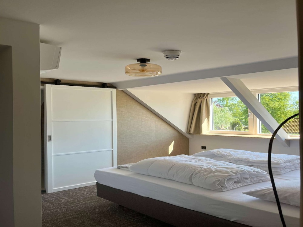 Luxury Group Retreat in Nature