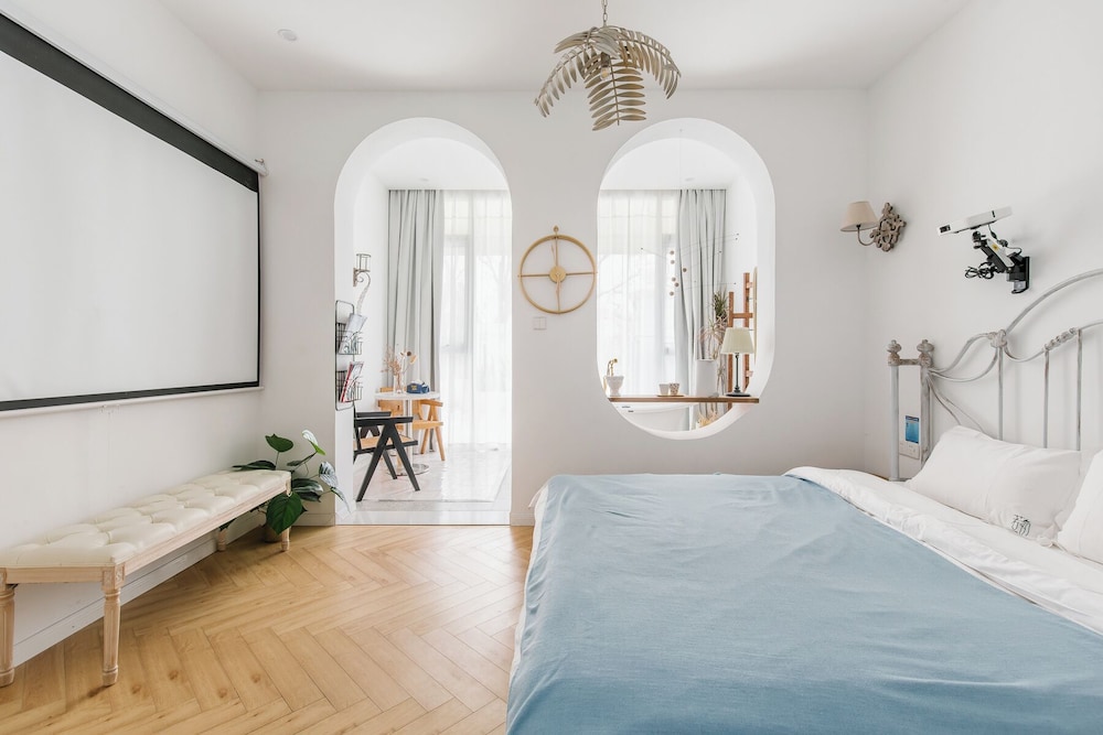Shanghai Ruochu Designer Guesthouse-Near Shanghai Pudong Airport & Disneyland
