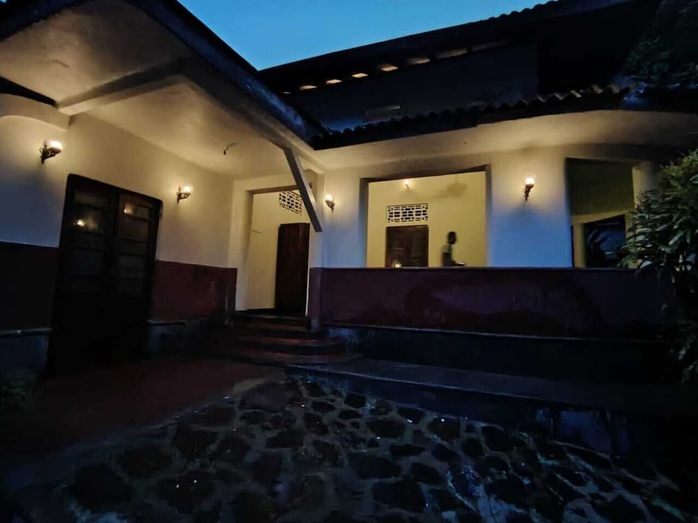 Thuru Sewana Villa