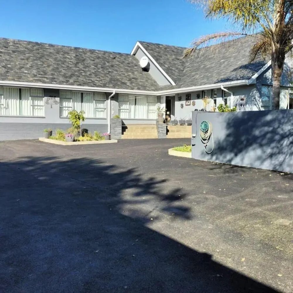 Utopia Guest House