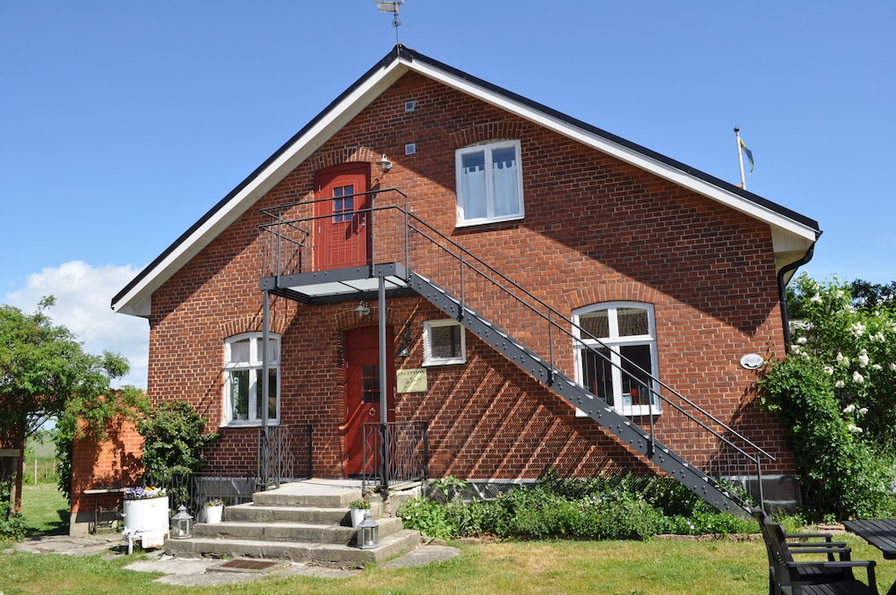 Villa Sandby Bed and Breakfast