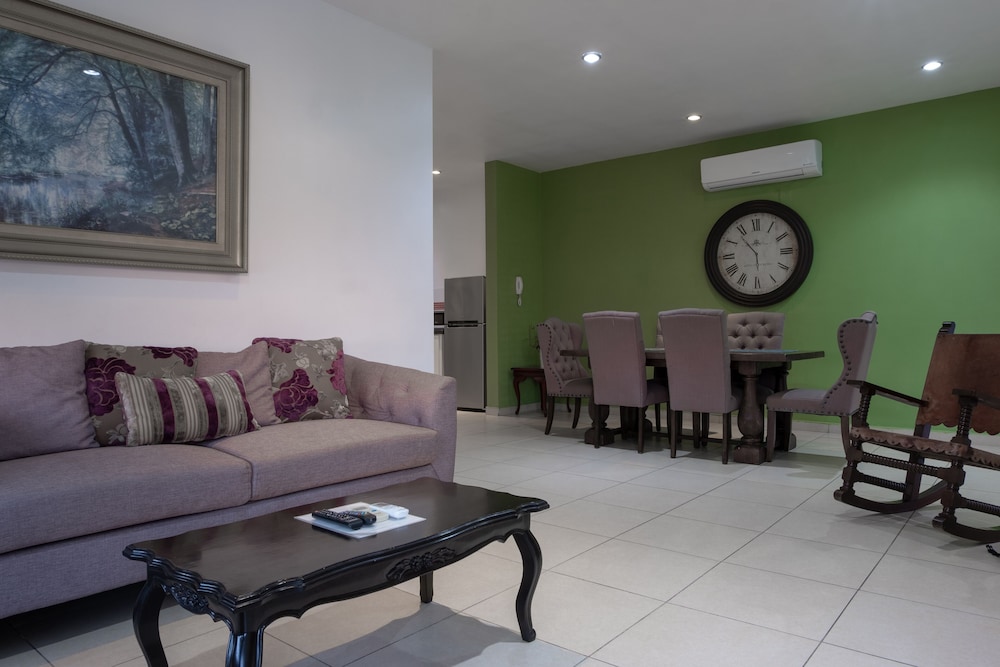 Apartamentos Torre II Condominios