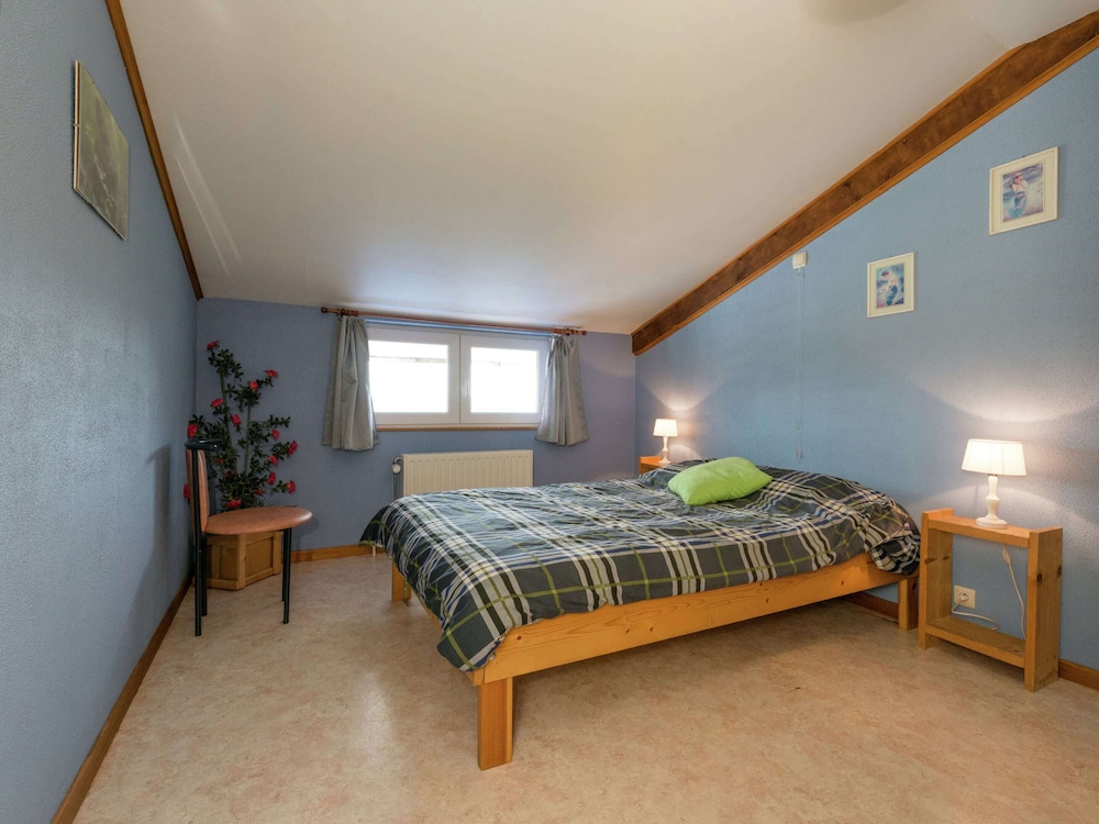 Group Cottage in Lierneux view 4