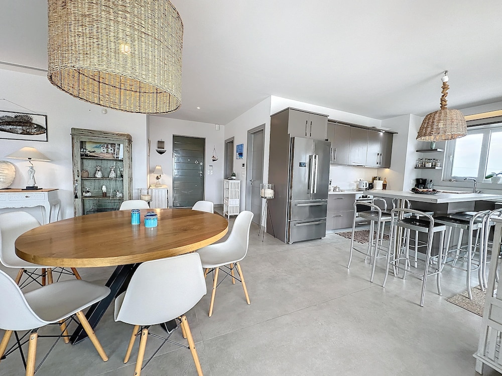 Modern VIP Villa 100 Privacy Stunning Views
