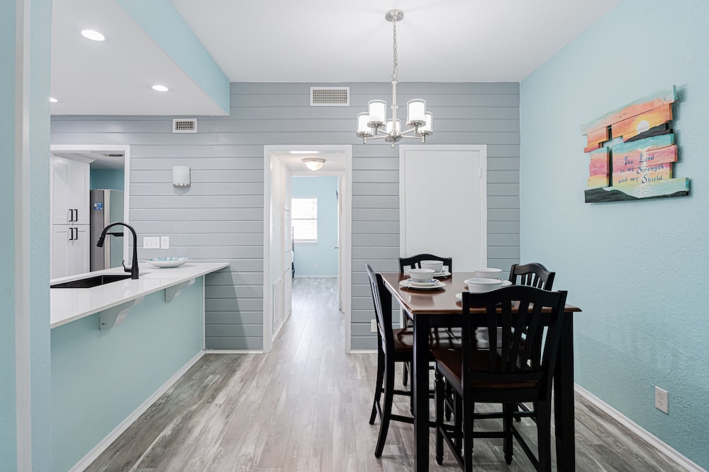 Horseshoe Bay Townhome w/ Water Access! - Property Image 20