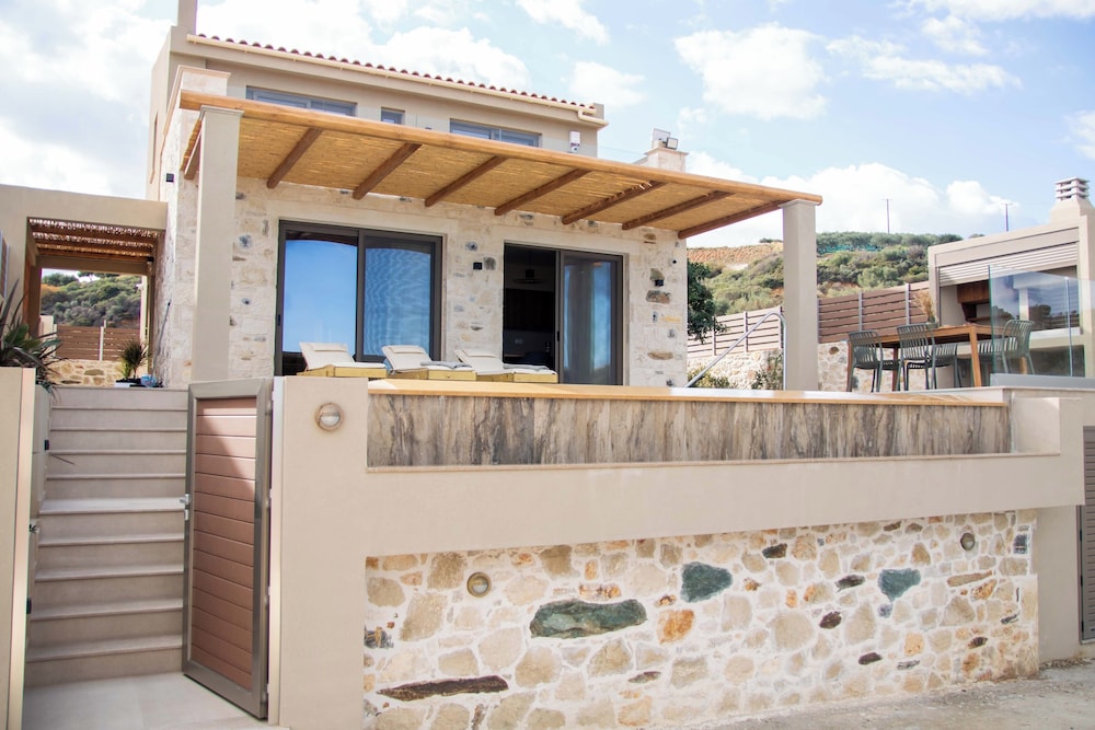 Luxurious Stone Villas Crete