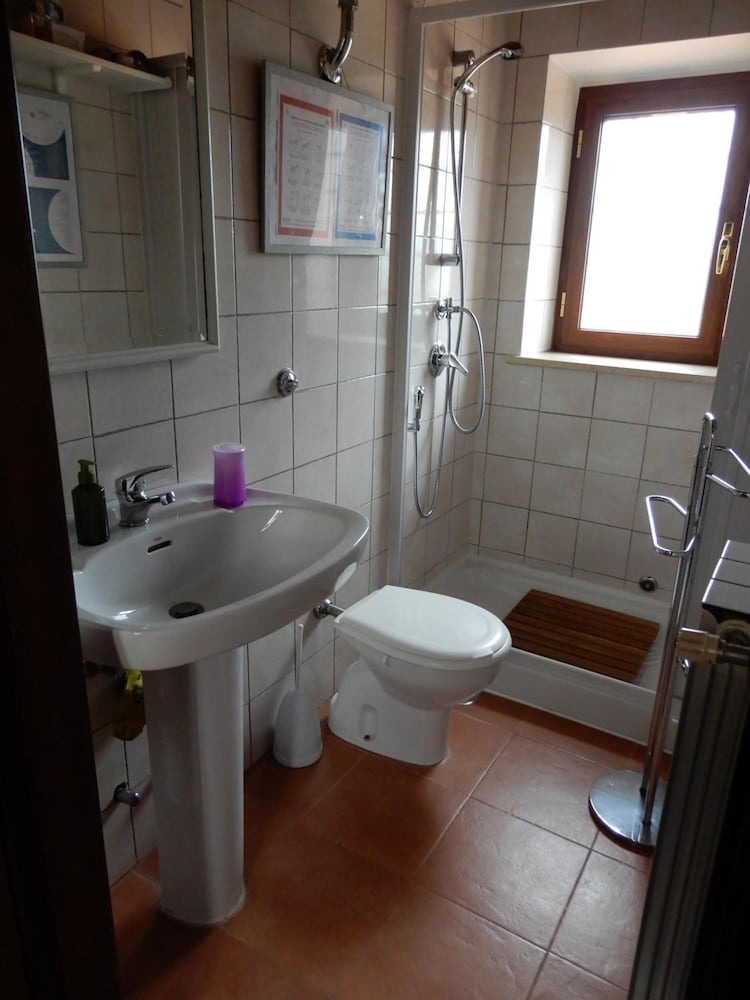 Photo 30