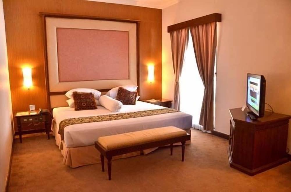 Bahari Inn Tegal