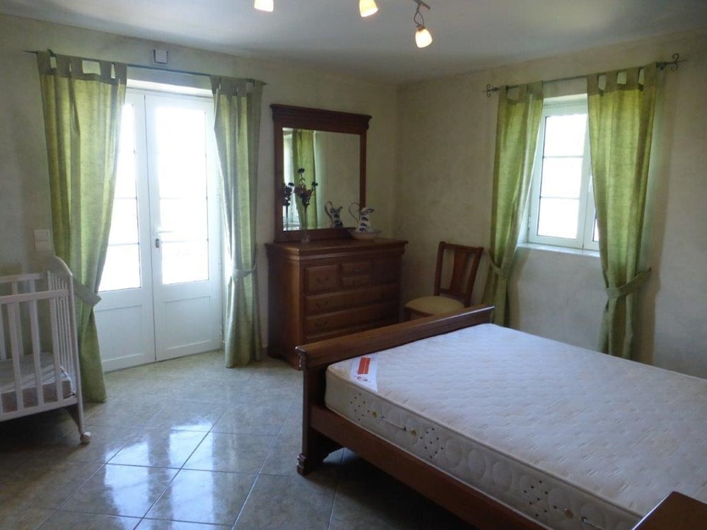 Spacious Holiday Home in Monsegur With Pool