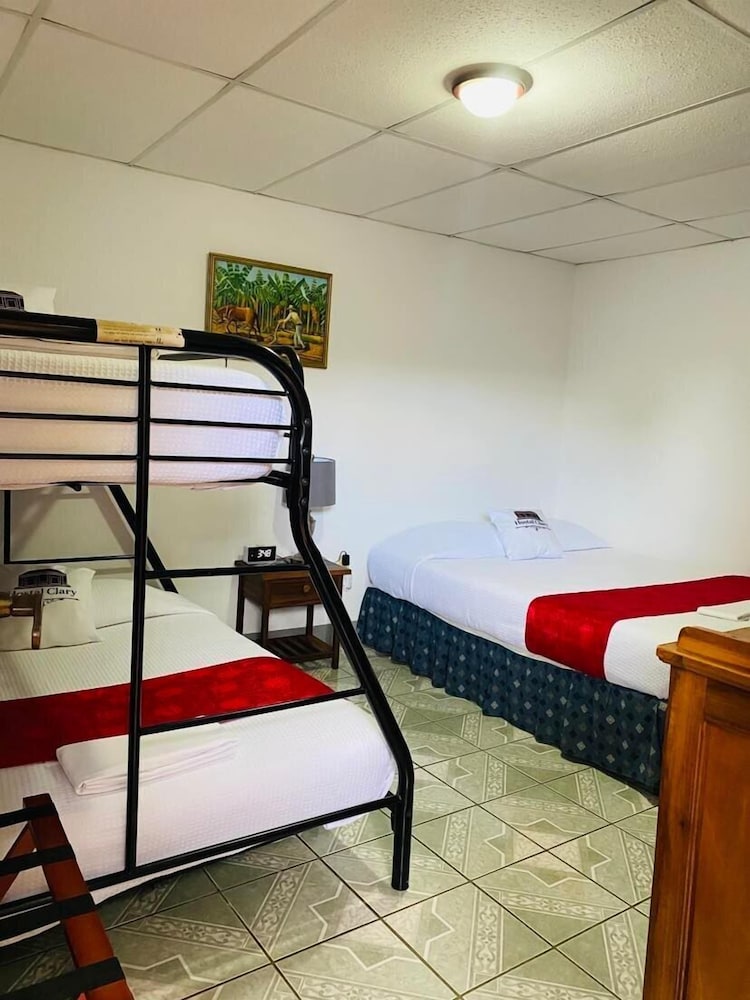 Hostal Clary view 2