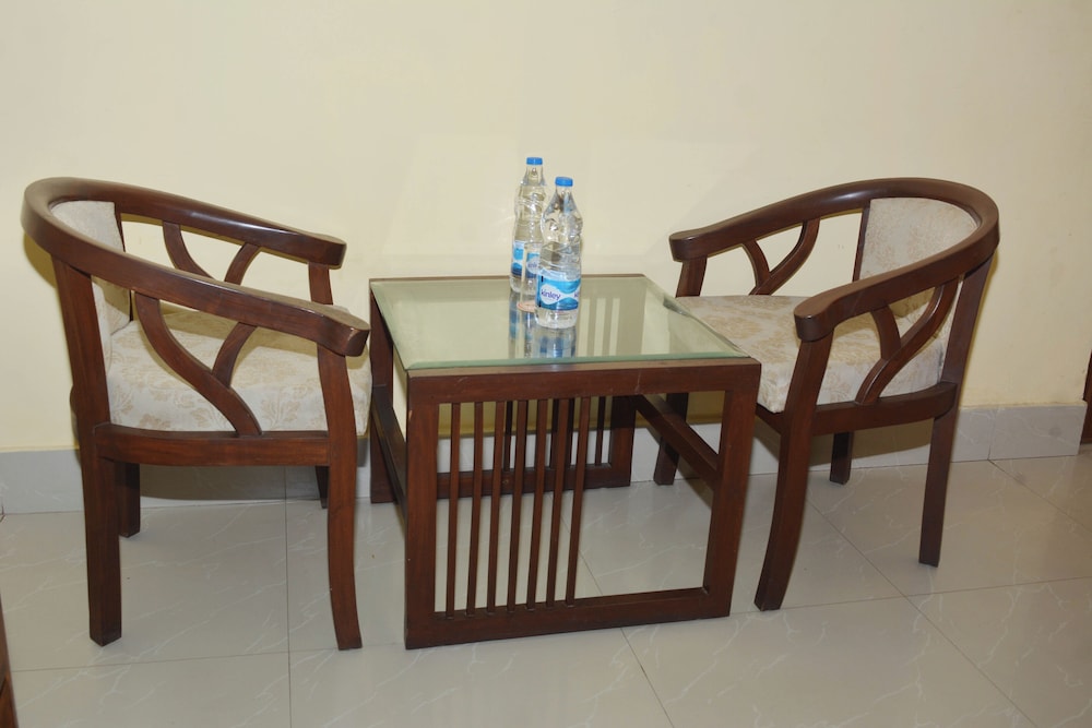 Hotel Golden Anchor Dhamara