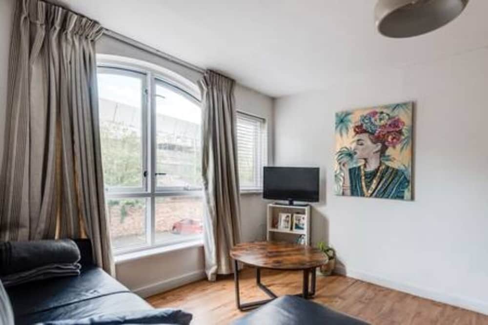 Central Oxford Oasis - Close to Colleges Shops