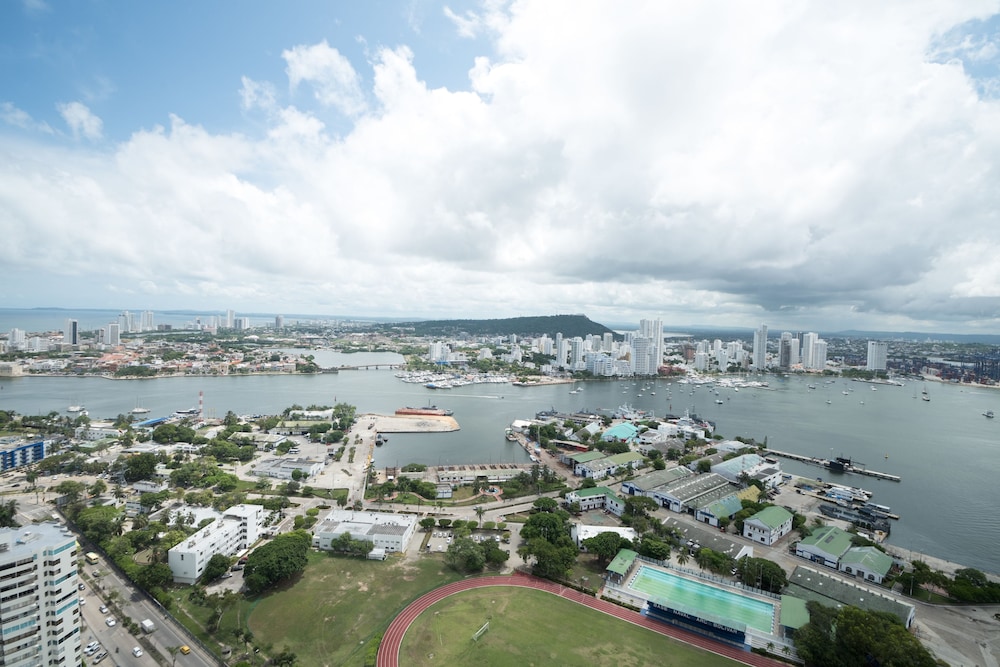 H2 Residences By Nomad Guru