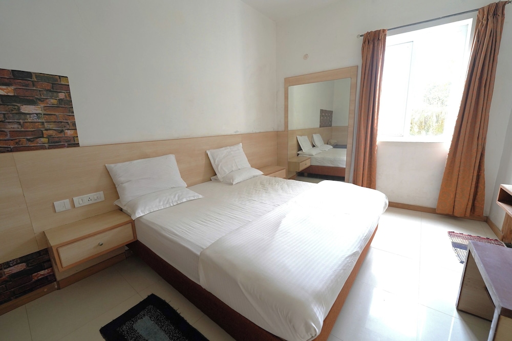 Bison Inn Ooty