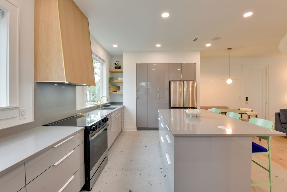 Stroll to Shore, Modern Santa Rosa Beach Duplex!