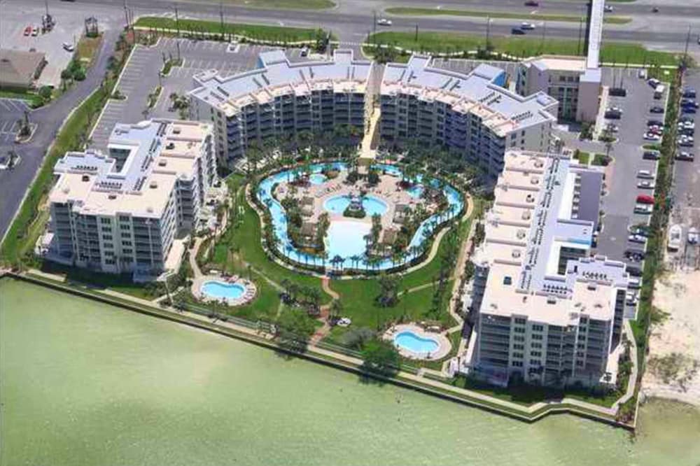 Destin West Bayside Heron 507- A Wave From It All view 2