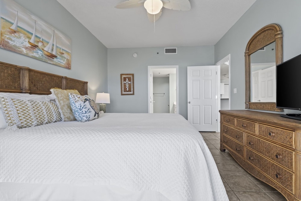 The Beach Club Bristol 201 3 Bedroom Condo