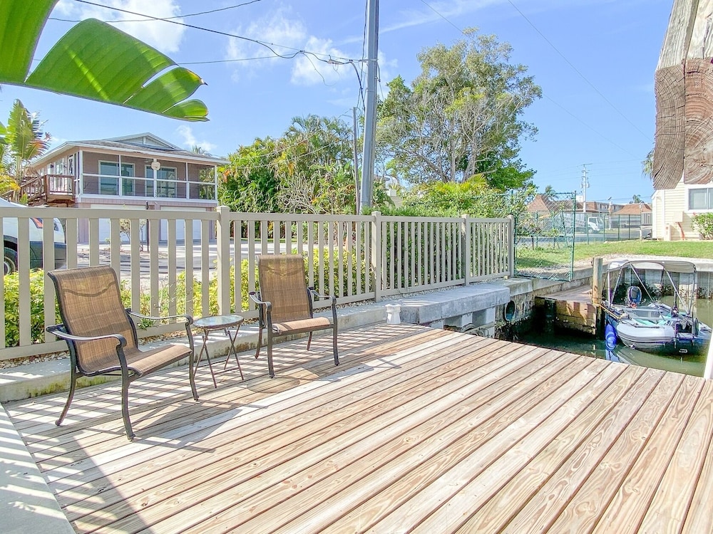 135 Island Escape: 5br Home W/ Pool And Spa! 5 Bedroom Home