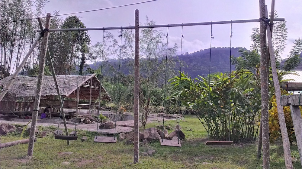 Kinabalu Poring Vacation Lodge - Hostel