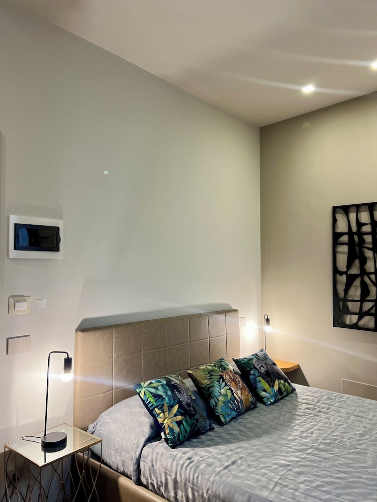 Atenea Palace Luxury Rooms
