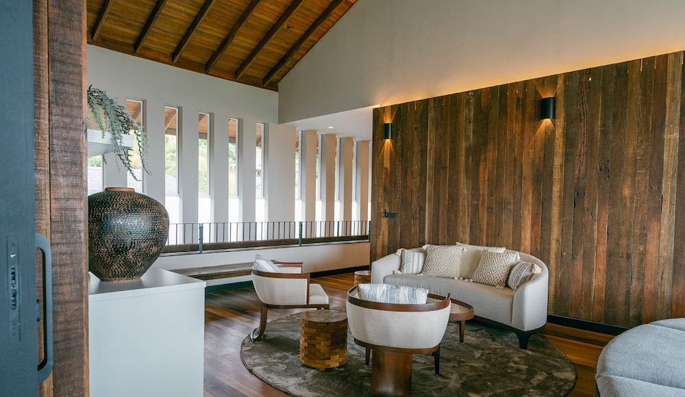 Villa Vista - Ultra-Luxury Private Villa