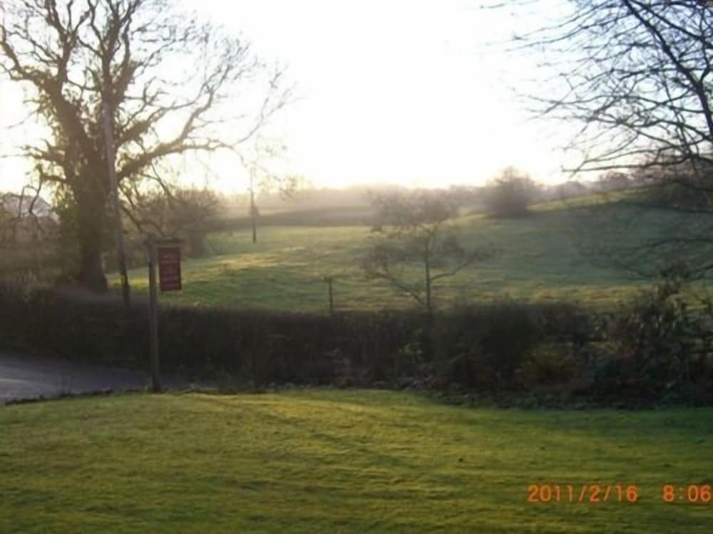 Altrincham Vacations - Ash Farm Country Guest House - Property Image 23