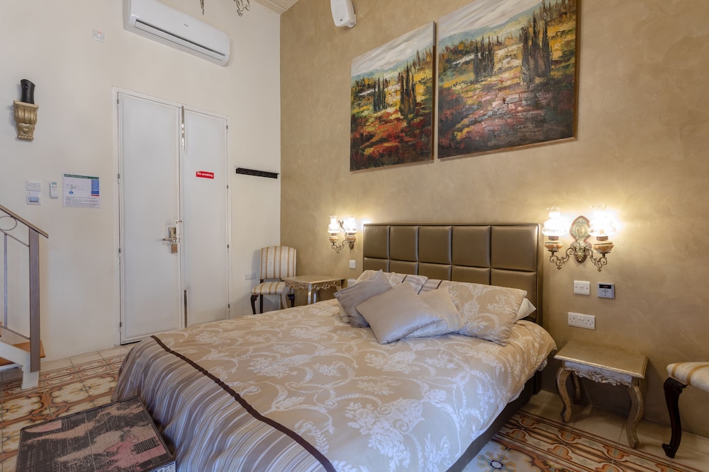 Maleth Inn Guest House